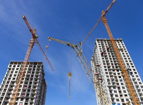 Застройщики не торопятся снижать цены, ожидая лучших времен