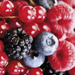 Россиянам рассказали, какие ягоды нужно есть с осторожностью
