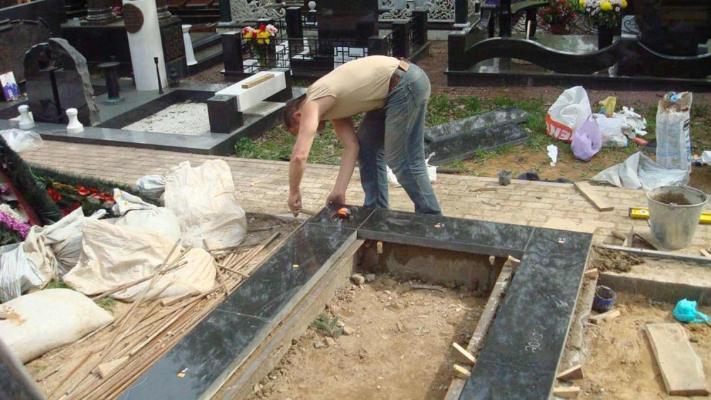 Как установить памятник на могилу самостоятельно — ПамятьМ