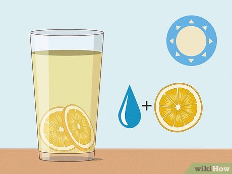 Step 2 Выпейте стакан воды с лимоном.